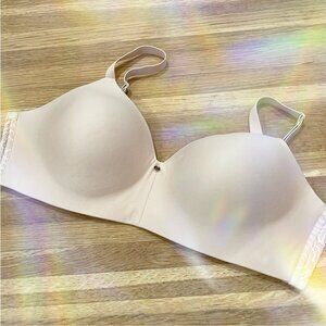 Chantelle Bra C Jolie Wirefree T-Shirt Bra - Nude Rose- 34 DD- *BNWOT*